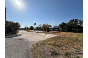 2654 Heron Court, St James City, FL 33956 Sold 08/01/25