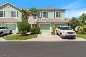 3621 Pine Oak Cir 105, Fort Myers