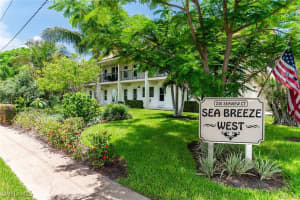 235 Seaview Ct C4, Marco Island