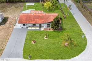 4700 3rd Street, Lehigh Acres, FL 33971 - MLS#225044593