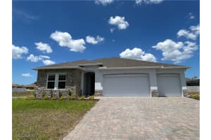 1008 Nw 19th Ave, Cape Coral