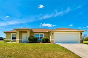 4000 10th Street, Lehigh Acres, FL 33976 Sold 06/24/25