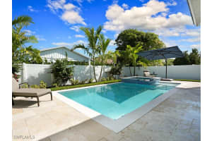 783 92nd Avenue, Naples, FL 34108 - MLS#225044659