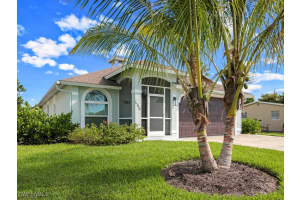 783 92nd Avenue, Naples, FL 34108 - MLS#225044659