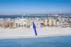 590 Carlos Circle, Fort Myers Beach, FL 33931 - MLS#225044723