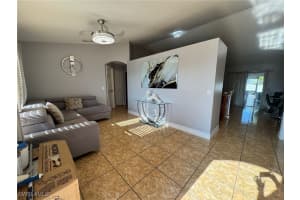 1011 12th Avenue, Cape Coral, FL 33993 - MLS#225044728