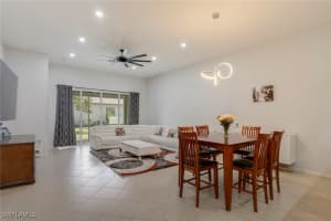 8546 Silk Oak Lane, Naples, FL 34119 - MLS#225044782