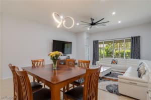 8546 Silk Oak Lane, Naples, FL 34119 - MLS#225044782