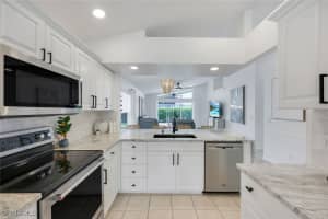 1588 Weybridge Circle, Naples, FL 34110 - MLS#225044806