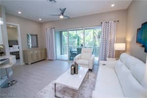 262 Indies Dr 201, Naples, FL 34114 - MLS#225044828