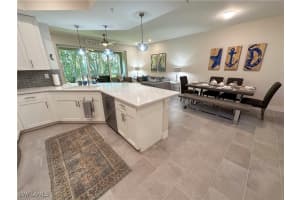 250 Indies Dr 101, Naples