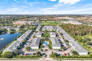 8407 Bernwood Cove Loop 511, Fort Myers
