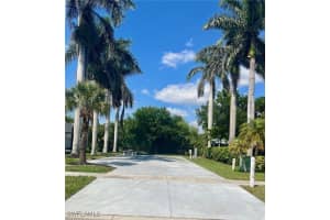 1012 Diamond Lake Circle, Naples, FL 34114 - MLS#225044893