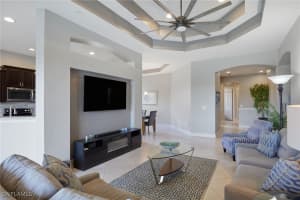 10230 Glastonbury Circle, Fort Myers, FL 33913 - MLS#225044897