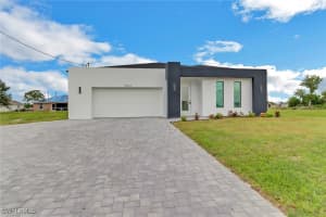 4137 Gator Circle, Cape Coral, FL 33909 Sold 07/24/25