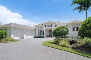 784 Anderson Dr, Naples