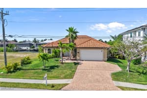 2915 Beach Parkway, Cape Coral, FL 33914 - MLS#225044958