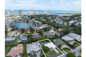 4711 Crayton Road, Naples, FL 34103 Sold 09/05/25