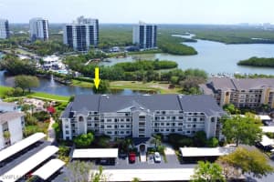 340 Horse Creek Drive, Naples, FL 34110 Sold 08/22/25