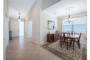 917 Fairhaven Ct 29, Naples