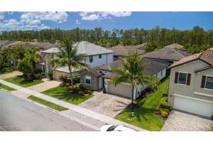 9231 Shadow Oak Lane, Naples, FL 34120 - MLS#225045039