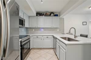 4109 Residence Dr 515, Fort Myers