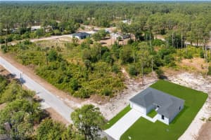 909 Wells Avenue, Lehigh Acres, FL 33972 Sold 10/01/25