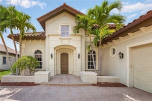 20002 Grande Lake Drive, Estero, FL 33928 - MLS#225045166