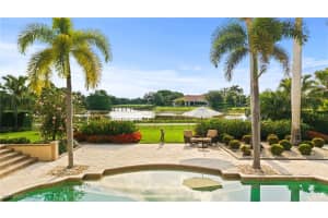 6387 Highcroft Drive, Naples, FL 34119 - MLS#225045194