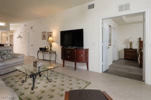 2386 Magnolia Avenue, Naples, FL 34112 - MLS#225045202