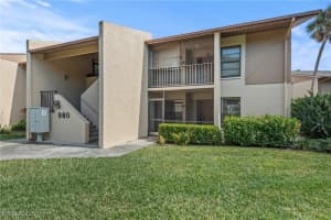 980 Palm View Dr 107, Naples