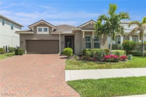 3307 Pilot Cir, Naples
