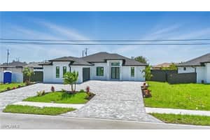103 Chiquita Boulevard, Cape Coral, FL 33993 Sold 09/18/25