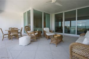 60 Seagate Drive, Naples, FL 34103 - MLS#225045328
