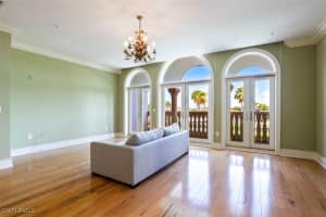 900 5th Avenue, Naples, FL 34102 - MLS#225045338