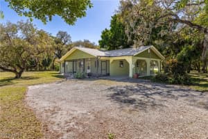 1301 Jacks Lane, Fort Denaud, FL 33935 - MLS#225045375