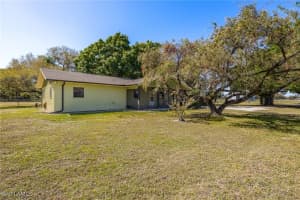 1301 Jacks Lane, Fort Denaud, FL 33935 - MLS#225045375