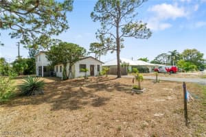9025 Somerset Lane, Bonita Springs, FL 34135 - MLS#225045385