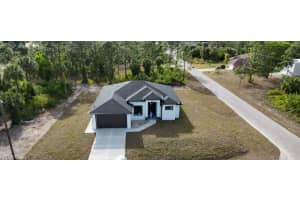 510 Bronx Ave, Lehigh Acres, FL 33974 Sold 07/28/25