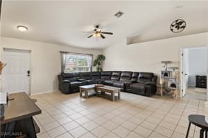 927 12th Terrace, Cape Coral, FL 33993 - MLS#225045448