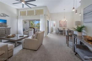 559 Beachwalk Circle, Naples, FL 34108 - MLS#225045449