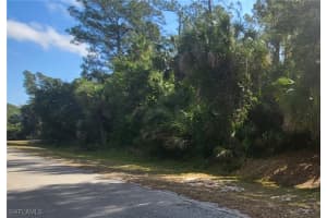  5th ST NW, Naples, FL 34120 - MLS#225045472