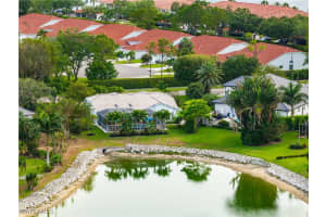 386 BELVILLE Boulevard, Naples, FL 34104 Sold 06/17/25