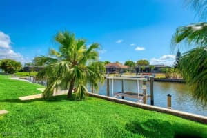 3211 4th Place, Cape Coral, FL 33904 - MLS#225045525