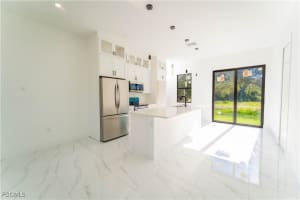 919 Glenn Avenue, Lehigh Acres, FL 33972 - MLS#225045562