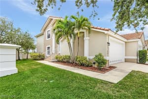 11801 Bayport Ln 104, Fort Myers
