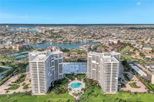 320 Seaview Court, Marco Island, FL 34145 - MLS#225045648
