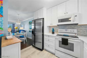 190 Turtle Lake Court, Naples, FL 34105 - MLS#225045675