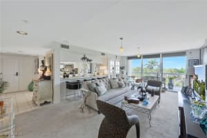 6573 Marissa Loop 303, Naples