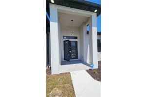 812 Hibiscus Avenue, Lehigh Acres, FL 33972 - MLS#225045689